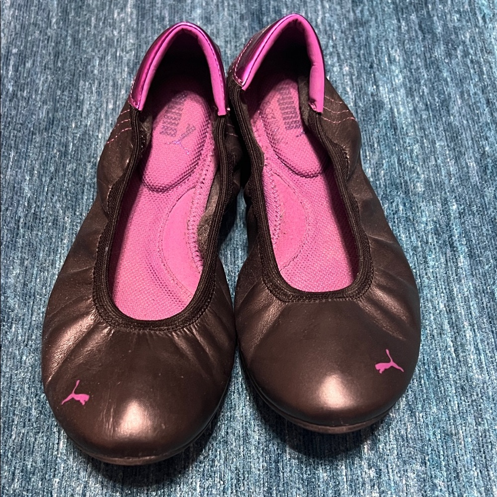 Puma Black and Pink Slip-On Flats